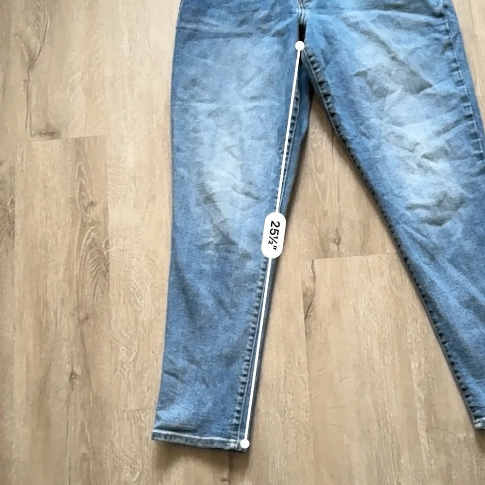 Old Navy OG High Rise Curvy Straight Blue 4 Women's Jeans